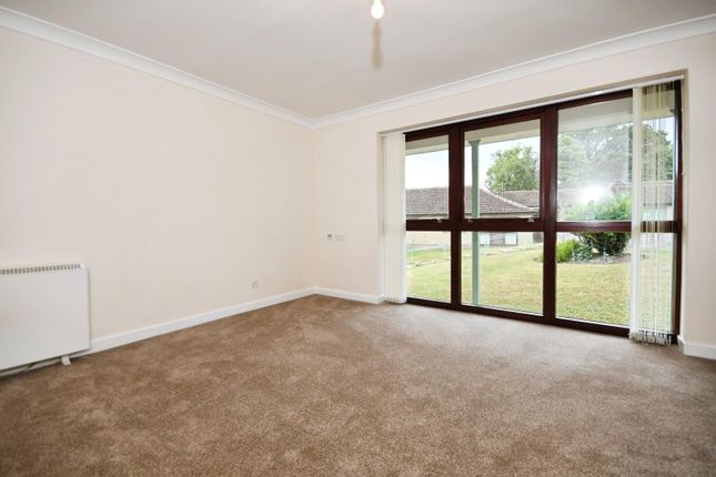 19 Kingfisher House, Lifestyle Village, High Street, Old Whittington photo 2