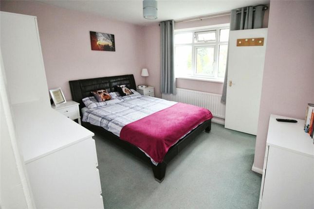 17, Hillmeads Drive, Dudley photo 4