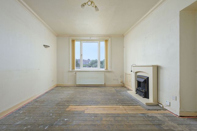 2 St. Catherine Main Road, Falkirk photo 2