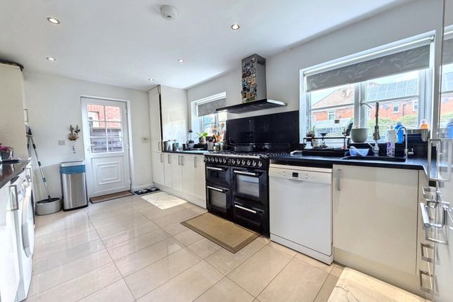 15, Britannia Lane, Ashford photo 2