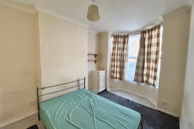 54, Beaconsfield Road, Leicester photo 2