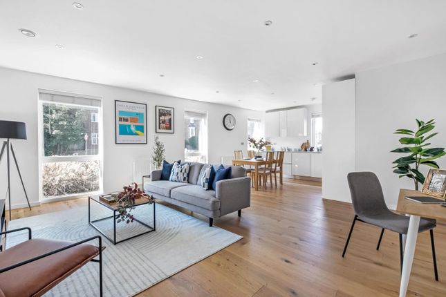 Thumbnail Flat for sale in St Faiths Road, Dulwich, London