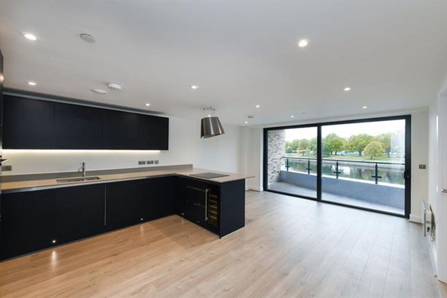 Apt 27 Riverside, 32 Wilford Lane, West Bridgford, Nottingham photo 2