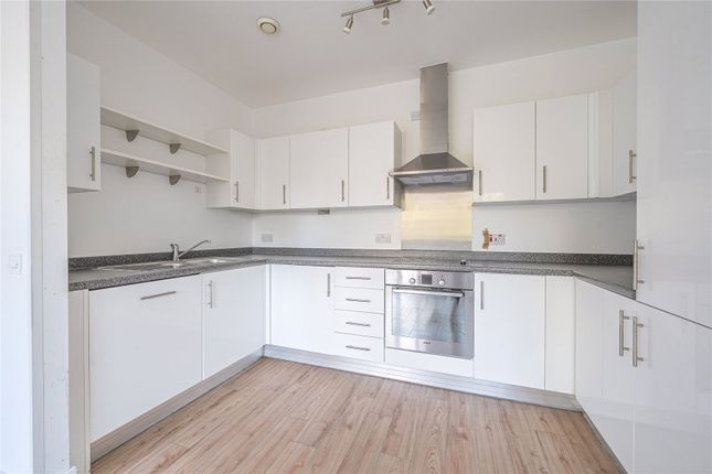 Flat 1, Lait House, 1, Albemarle Road, Beckenham photo 3