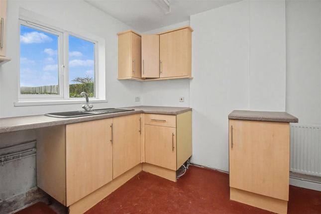 1, Studfall Avenue, Corby photo 3
