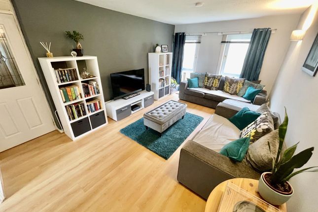 2 bed flat for sale in Pennan, Erskine PA8