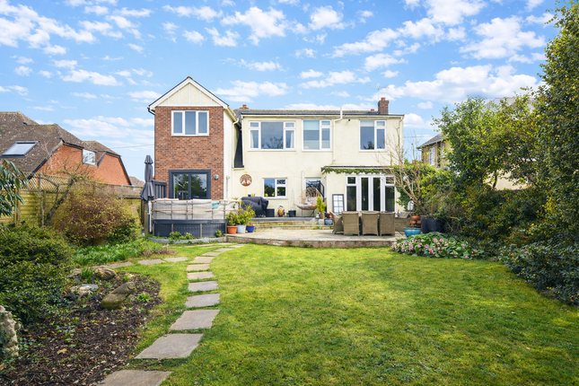 52, Summerhill Road, Saffron Walden photo 2