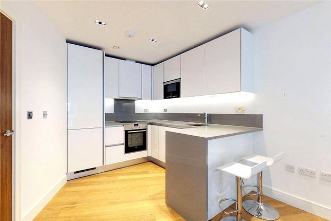 Fitzroy House, 10A, Longfield Avenue, London photo 3