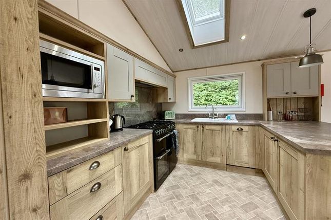 Sandy Balls New Forest Holiday Village, Southampton Rd, Fordingbridge photo 4