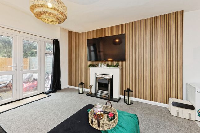 Flat 3, 19, Surrey Road, Margate photo 3