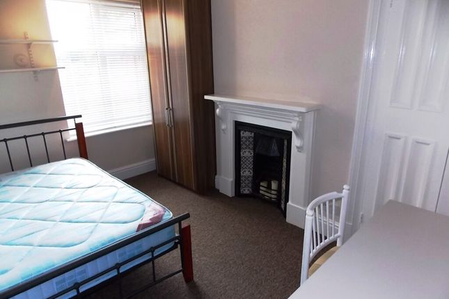 Terraced house to rent in Knighton Fields Road East, Knighton Fields, Leicester