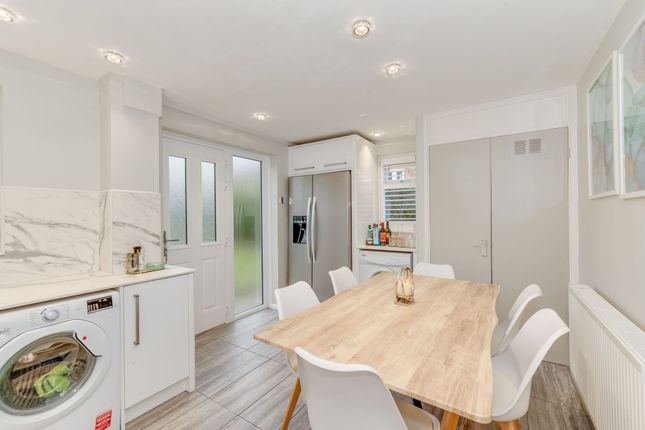 167 Abbey Brook Drive, Sheffield photo 3