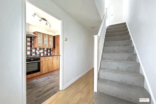 2, Bluebell Close, Consett photo 2