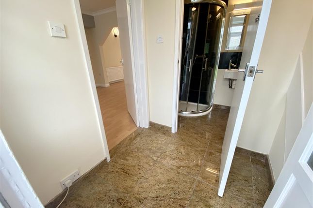 2, Shrewsbury Road, Sale photo 3