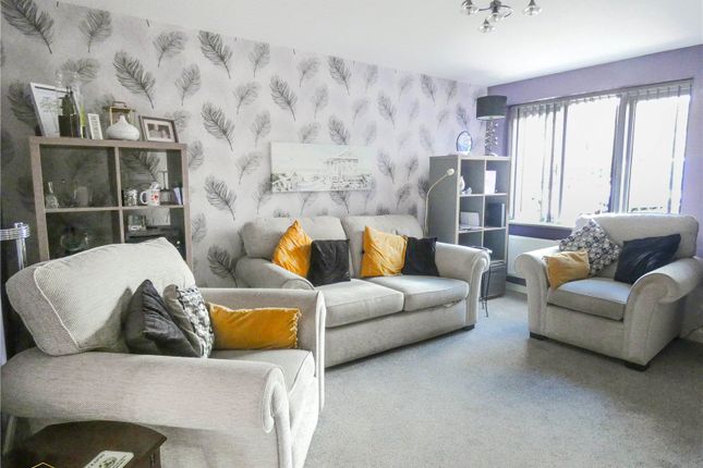 110, Upton Drive, Staffordshire photo 3