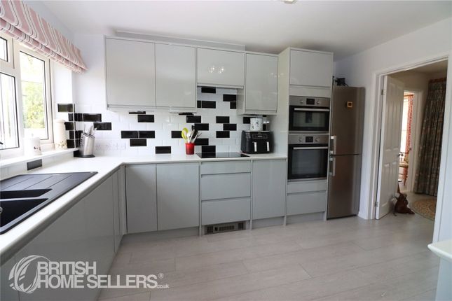 21, Oxhayes, Beaminster photo 3