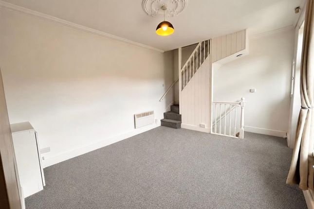 12, Dale View, Hebden Bridge photo 2