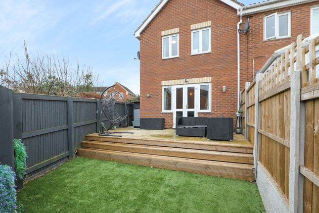 7 Juniper Close,, Chesterfield photo 4