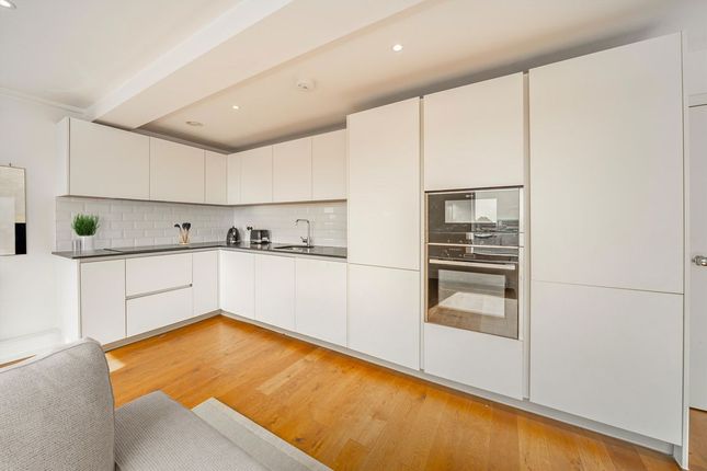 56 Acton Town Hall Apartments, Winchester Street, London photo 3