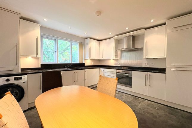 Apartment 7, 5, Baddow Croft, Liverpool photo 4