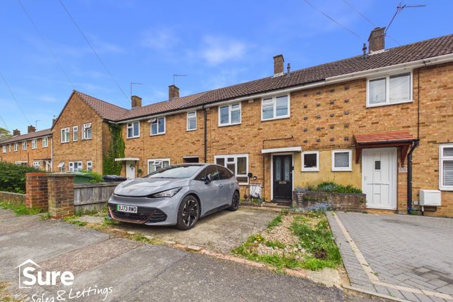 13 Hillary Road, Hemel Hempstead, Hertfordshire photo 3