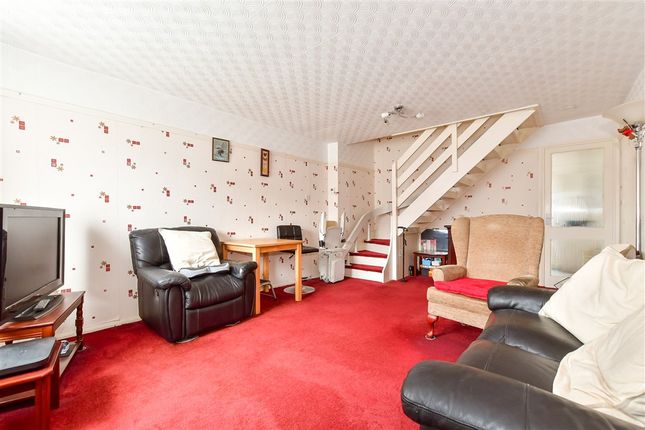 Pintail Road, Woodford Green photo 3