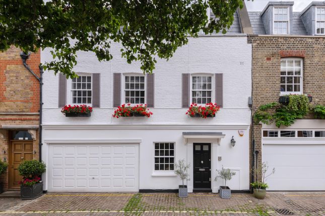 Thumbnail Terraced house for sale in Devonshire Close, Marylebone