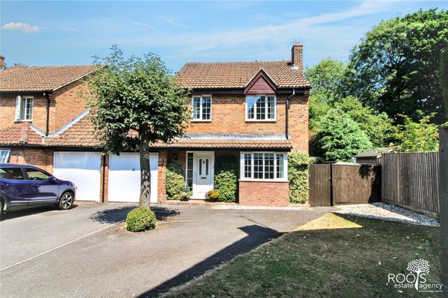 3-bed house on 12, Hardys Field, Hampshire, £465,000