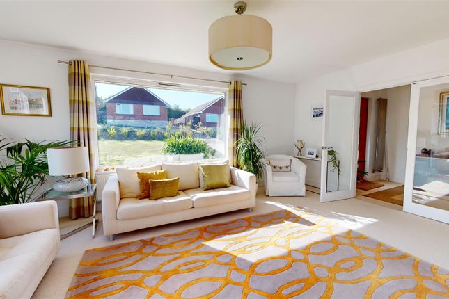 18, Cauldron Crescent, Swanage photo 2