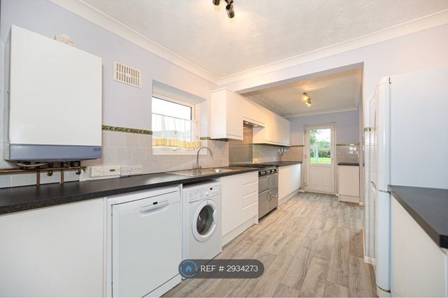 Catherine Close, Pilgrims Hatch, Brentwood photo 2
