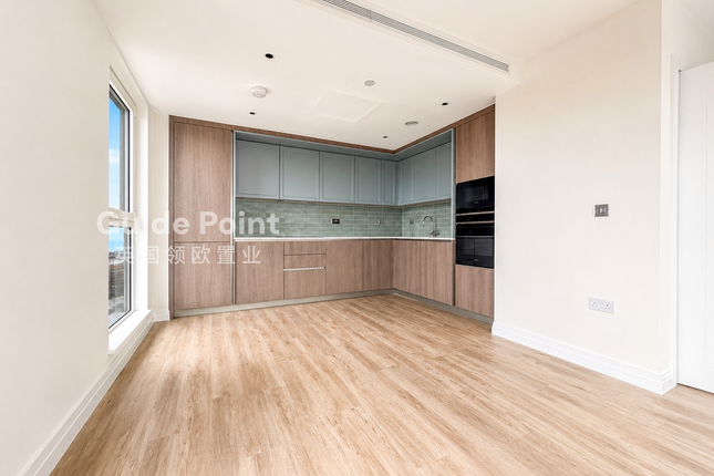 172, 10 Gasholder Pl, London photo 3