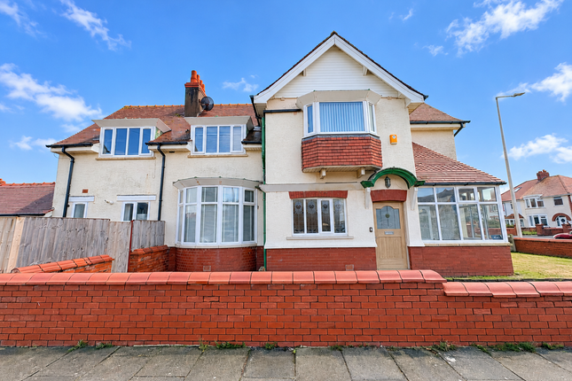 64, Harrowside, South Shore photo 2