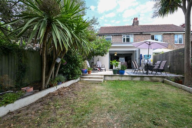 43 Woodland Vale Road, St. Leonards-On-Sea photo 2