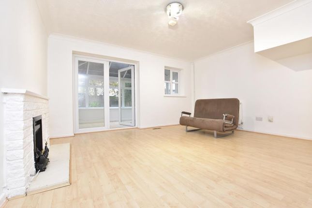 52, Sherbourne Avenue, Bradley Stoke photo 4