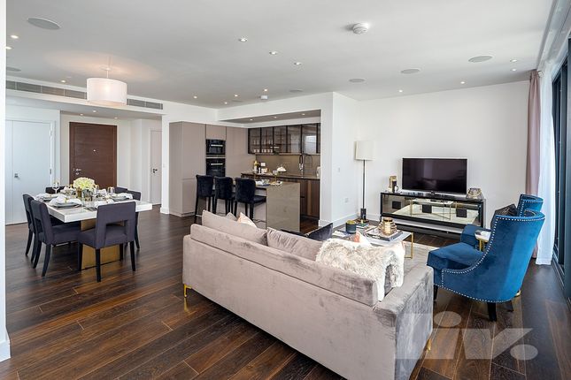 Penthouse 2 Centre Heights 137, Finchley Road, London photo 4