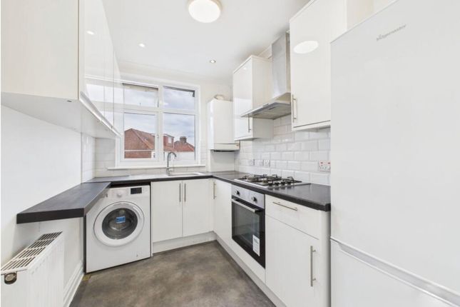 38a Rusland Park Road, Harrow photo 2