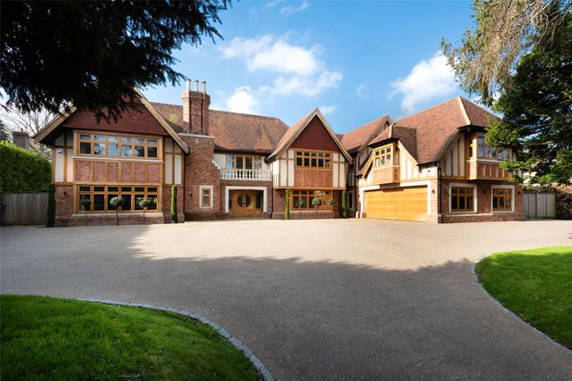 Thumbnail Detached house for sale in Worlds End Lane, Chelsfield Park