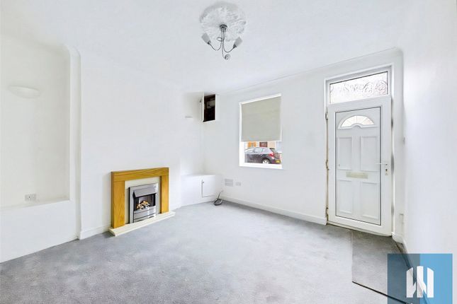 29, Halton Street, West Yorkshire photo 2