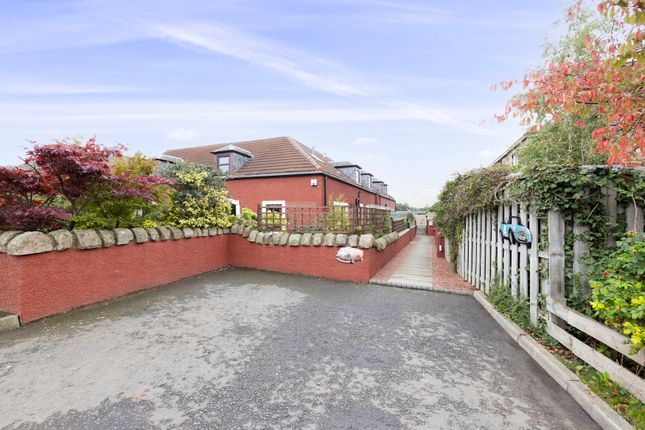 Link-detached house for sale in 4 Stewart Grove, Danderhall, Midlothian