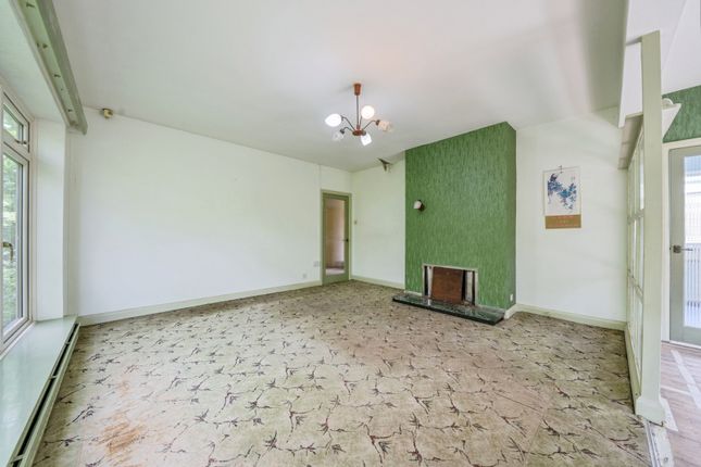 7, Claremont Road, Warrington photo 2