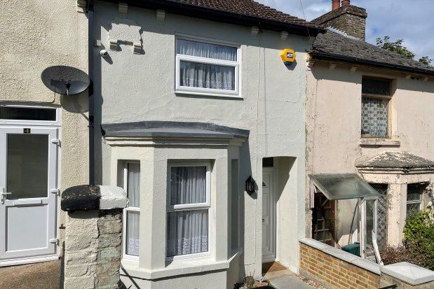Property to rent in Seaview Terrace, Dover