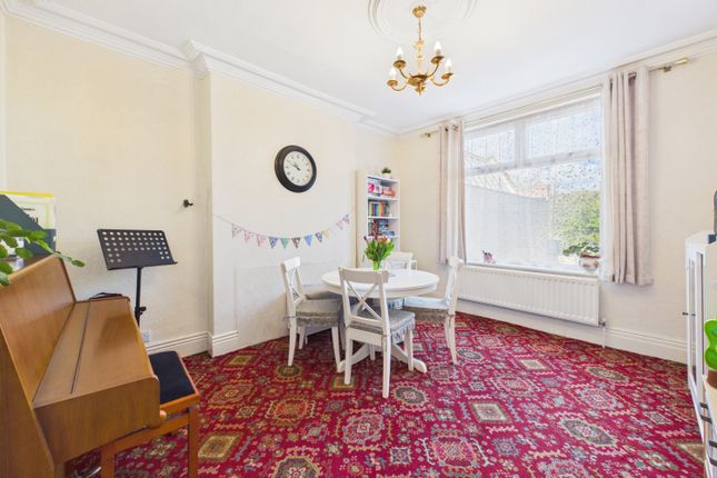 132, Archer Road, Sheffield photo 4