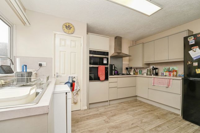 4, Cheyney Close, Gloucestershire photo 4