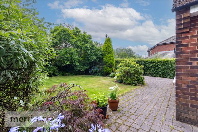 53, Woodfield Avenue, Lancashire photo 3