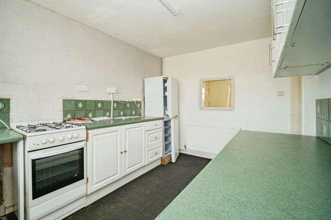 11, Empool Close, Dorchester photo 4