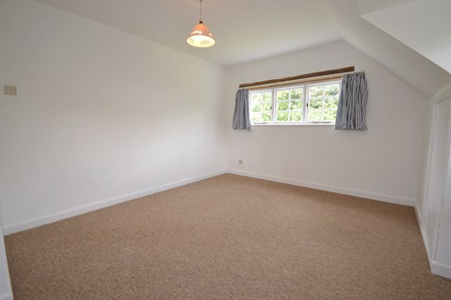Detached house to rent in High Seat Barn High Street, Billingshurst, West Sussex
