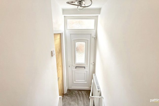 8, King Street, Newbiggin-by-the-Sea photo 3