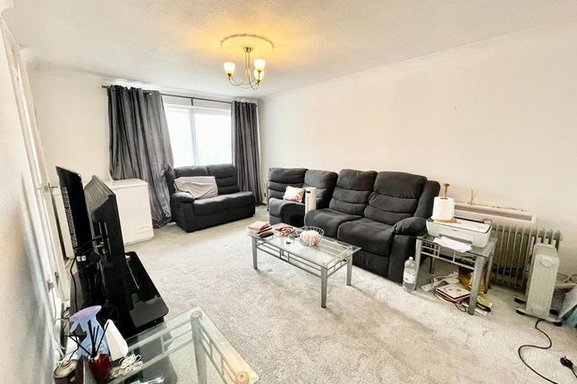 Thumbnail Duplex for sale in Colne Court, Tilbury