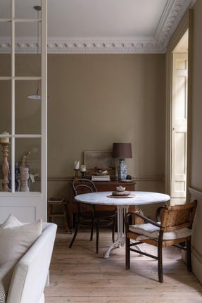 14 Clapton Terrace, London photo 4