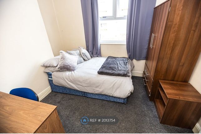 Room to rent in Edinburgh Road, Kensington, Liverpool